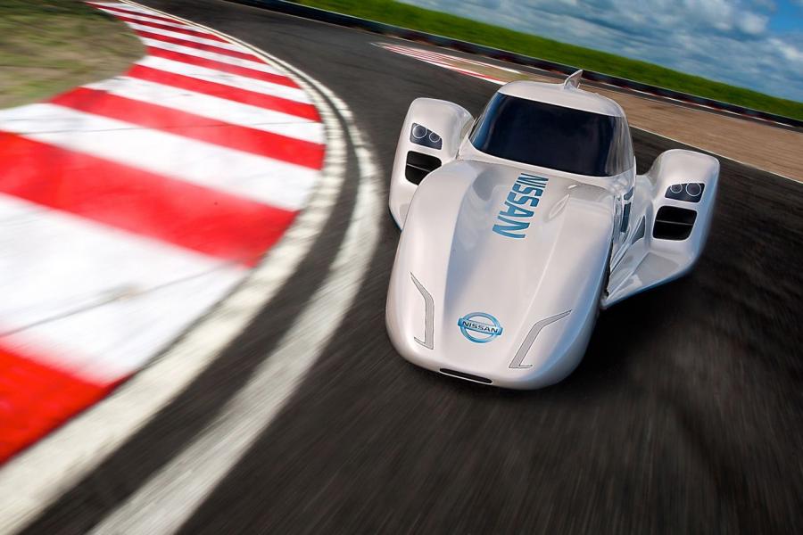  Nissan ZEOD RC 2013 года  (фото 15 из 16)